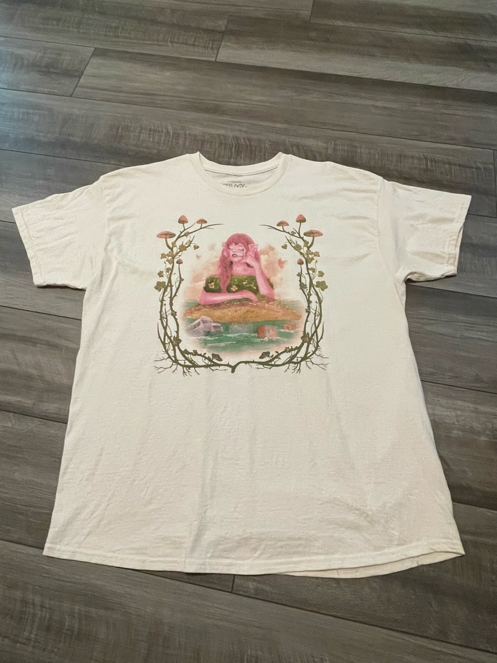 Melanie Martinez The Trilogy Tour Graphic
Tee Size XL